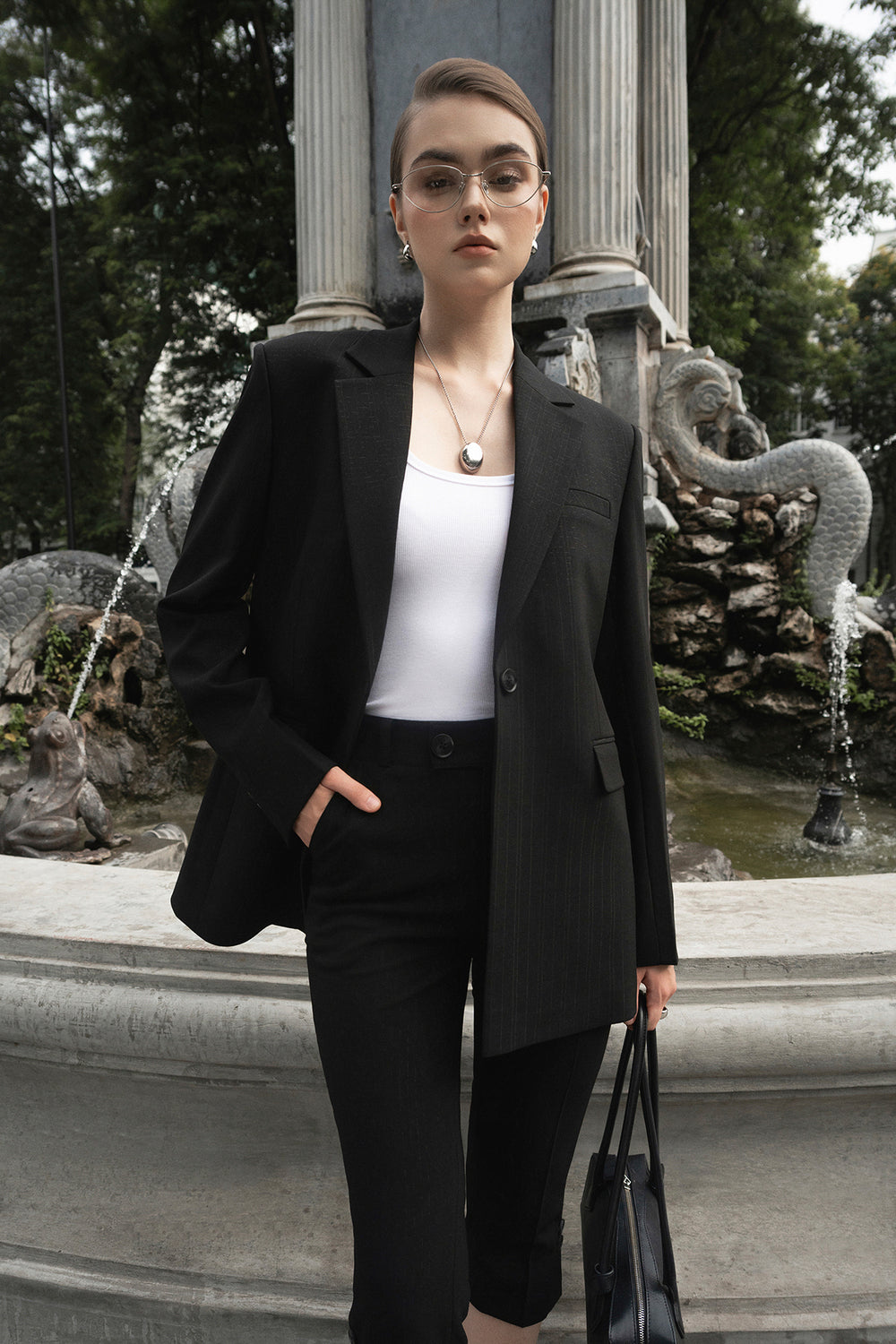 Leslie Straight Notch Lapel Twill Blazer