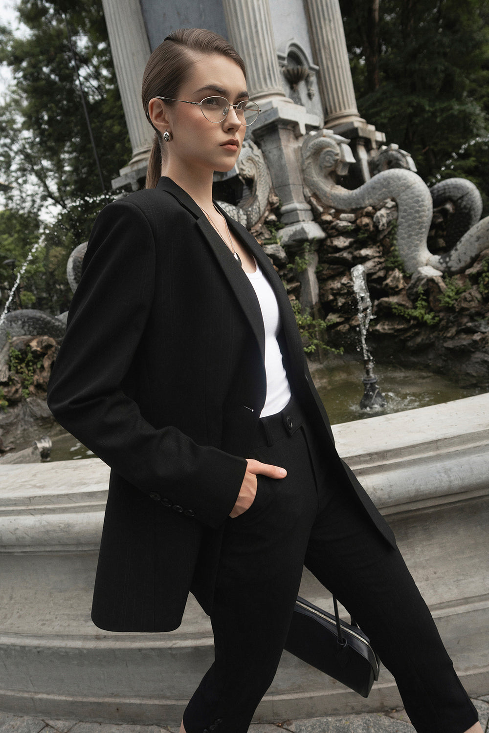 Leslie Straight Notch Lapel Twill Blazer