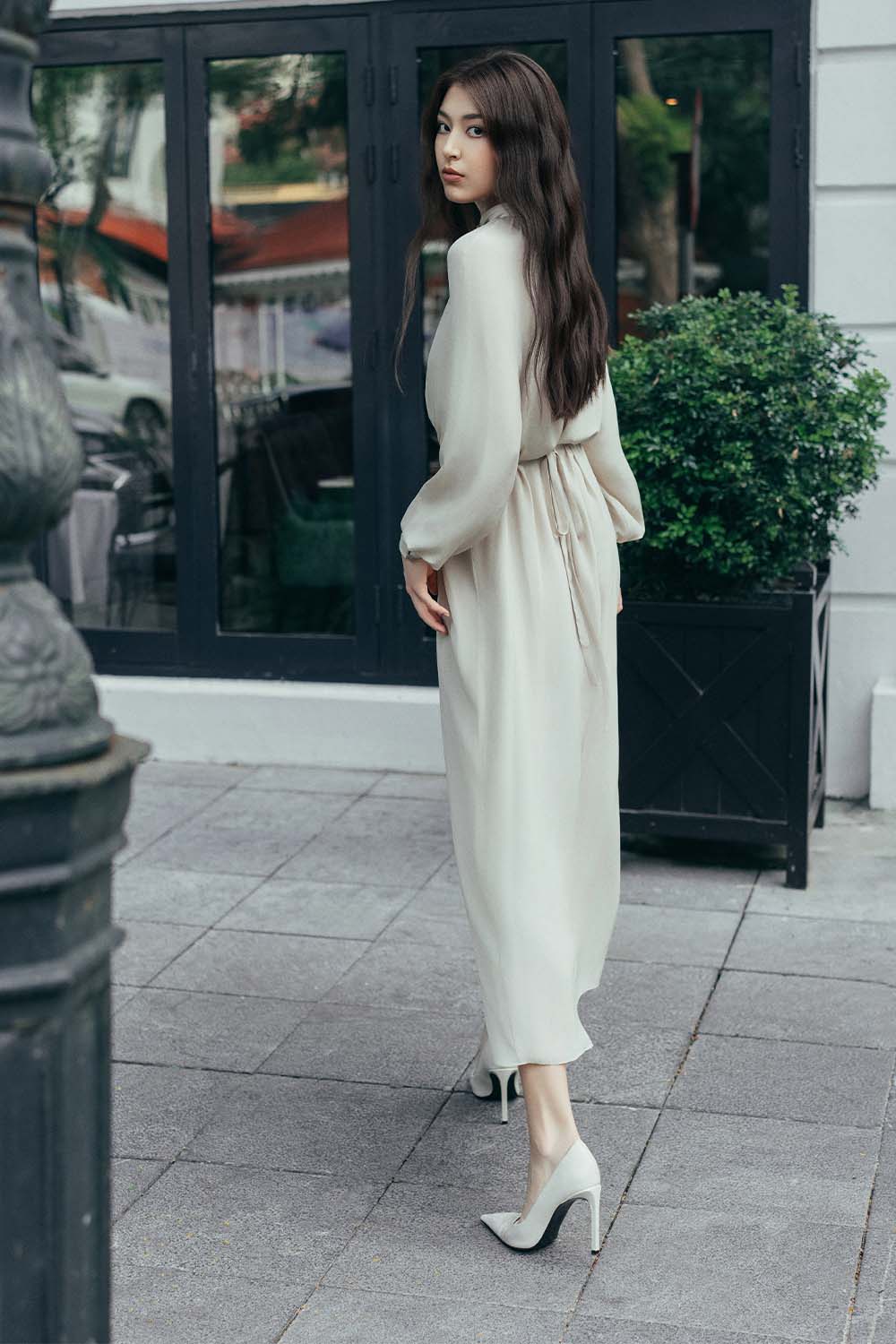 Palma Blouson Cuff Sleeved Crepe De Chine Midi Dress