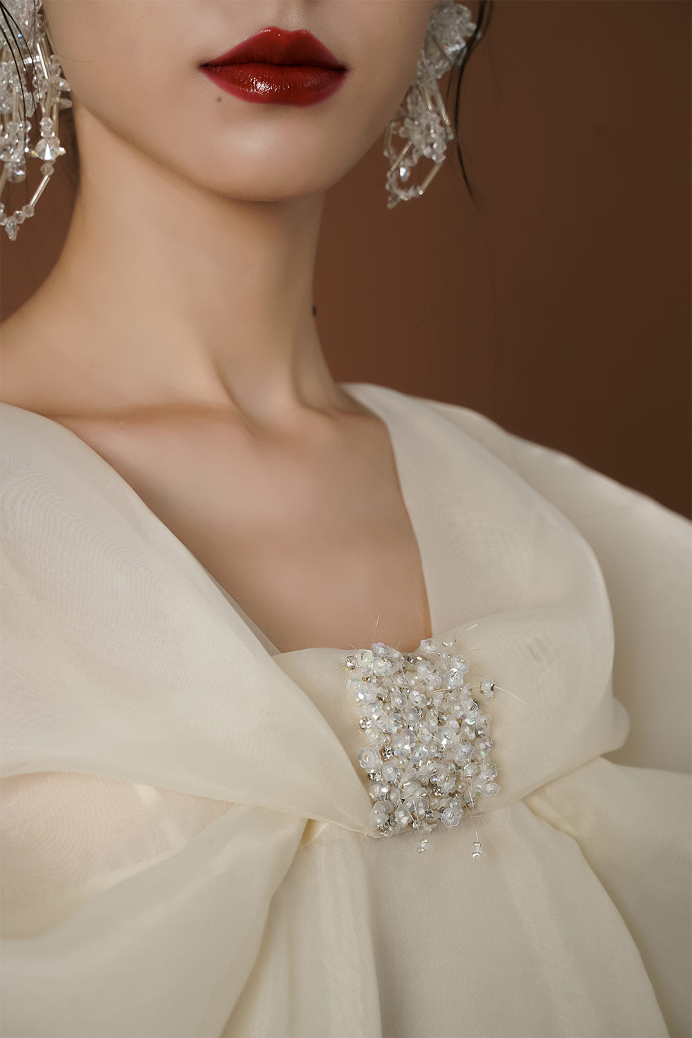 Jacin V-line Cap Sleeved Organza Mini Dress