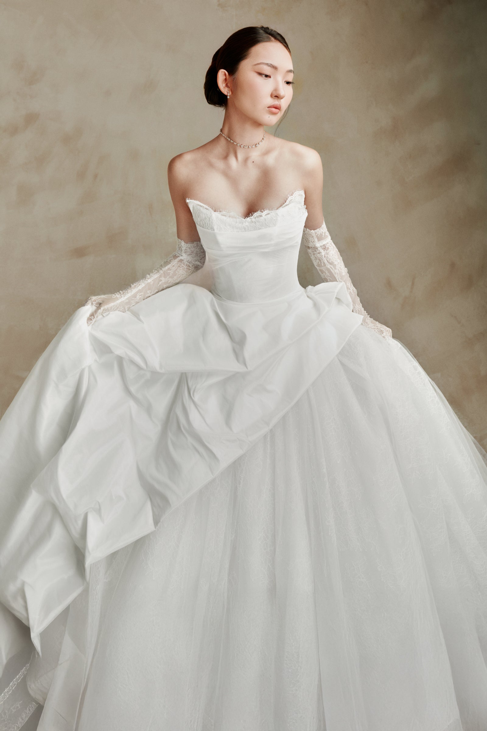 Khue Sweetheart Maxi Dress