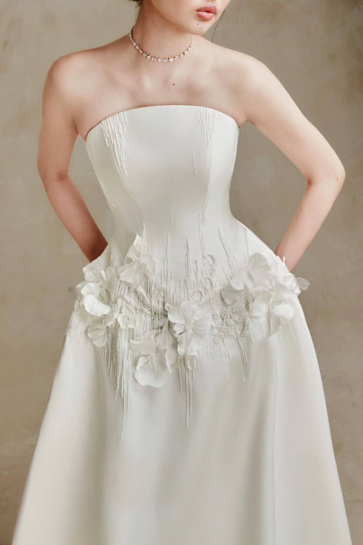 Hue Applique Maxi Dress