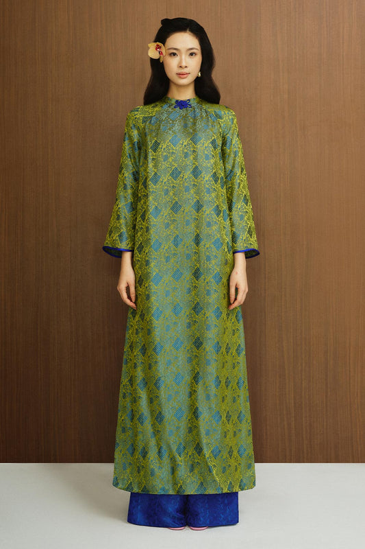 Tu Ha Trapezoid Round Neck Silk Ankle Length Ao Dai