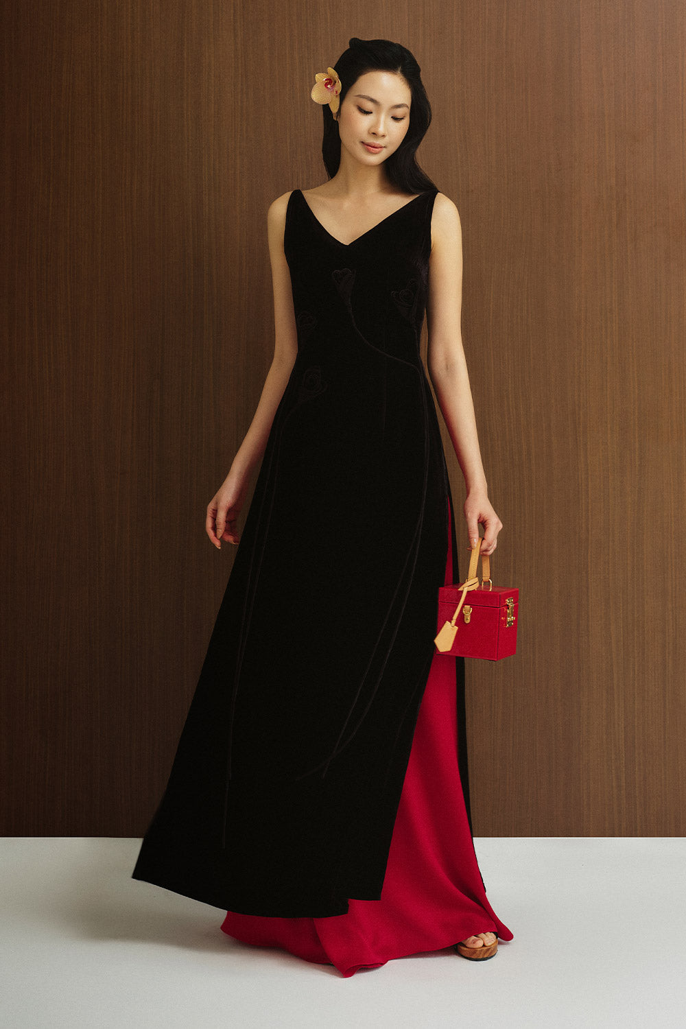 Lac Ha Straight Plain Silk Floor Length Pants