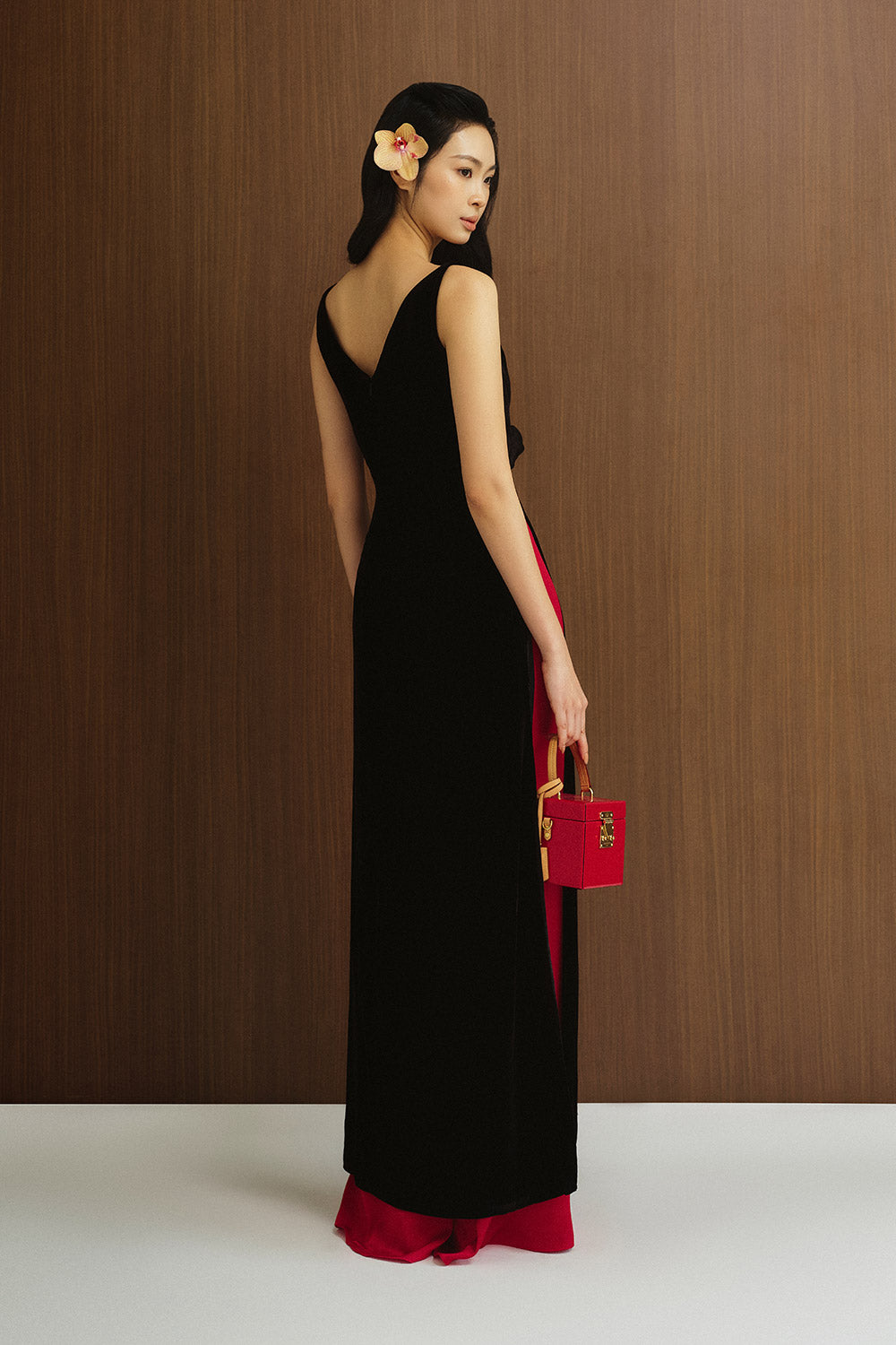 Lac Ha Straight Plain Silk Floor Length Pants