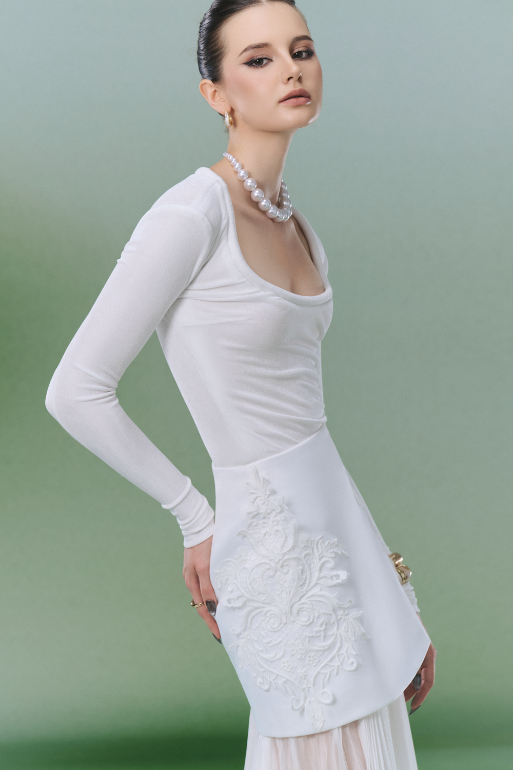 Velore Square Neck Pleated Set