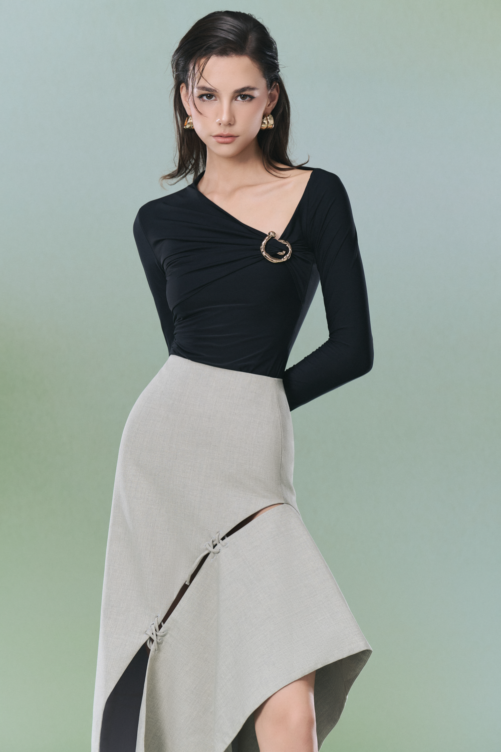 Piaget Asymmetric Draped Set