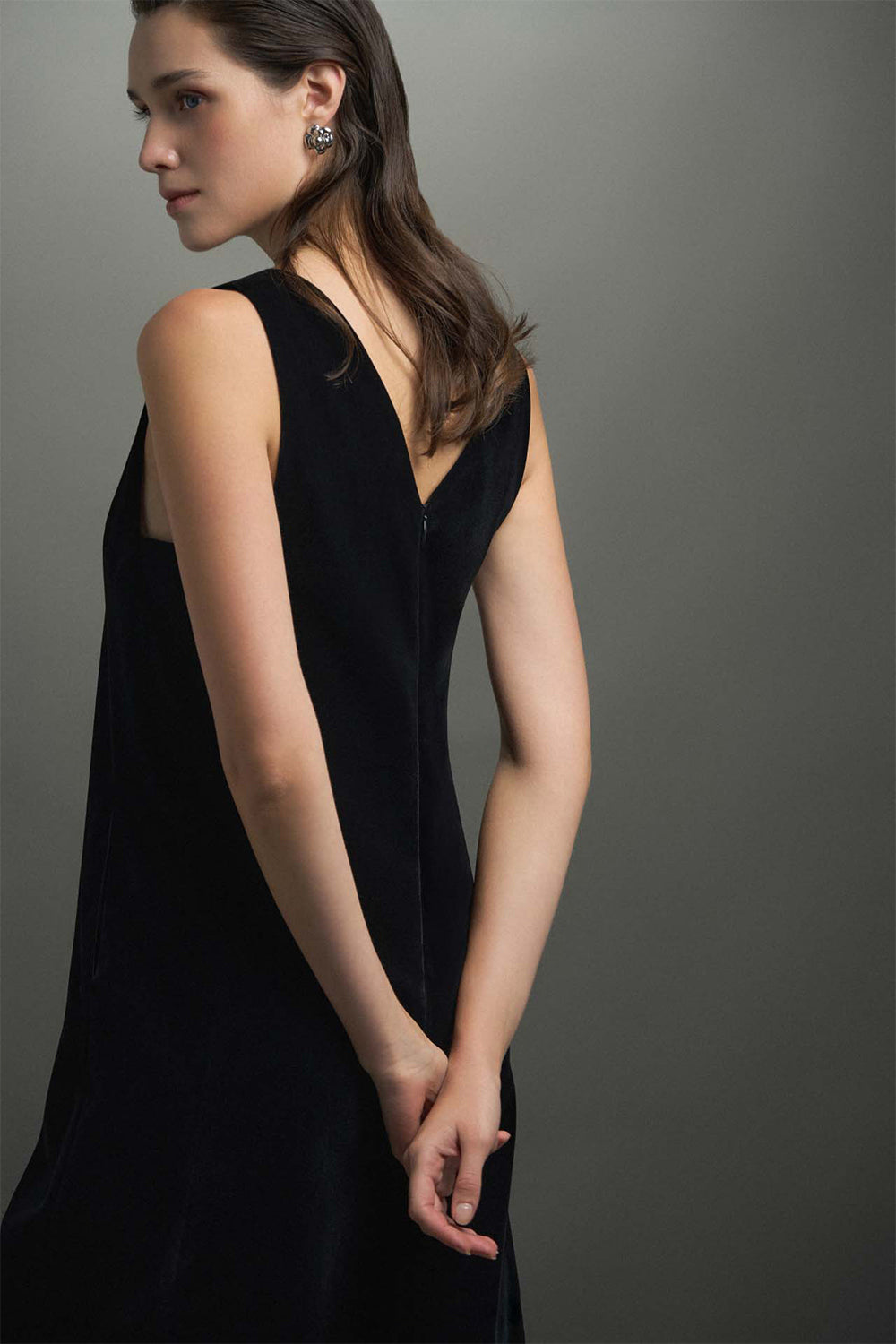 Women's Laura Trapeze Neck Velvet Midi Dress S/M/L/XL/Customize Black MEAN BLVD Women's Laura Trapeze Neck Velvet Midi Dress S/M/L/XL/Customize Black MEAN BLVD
