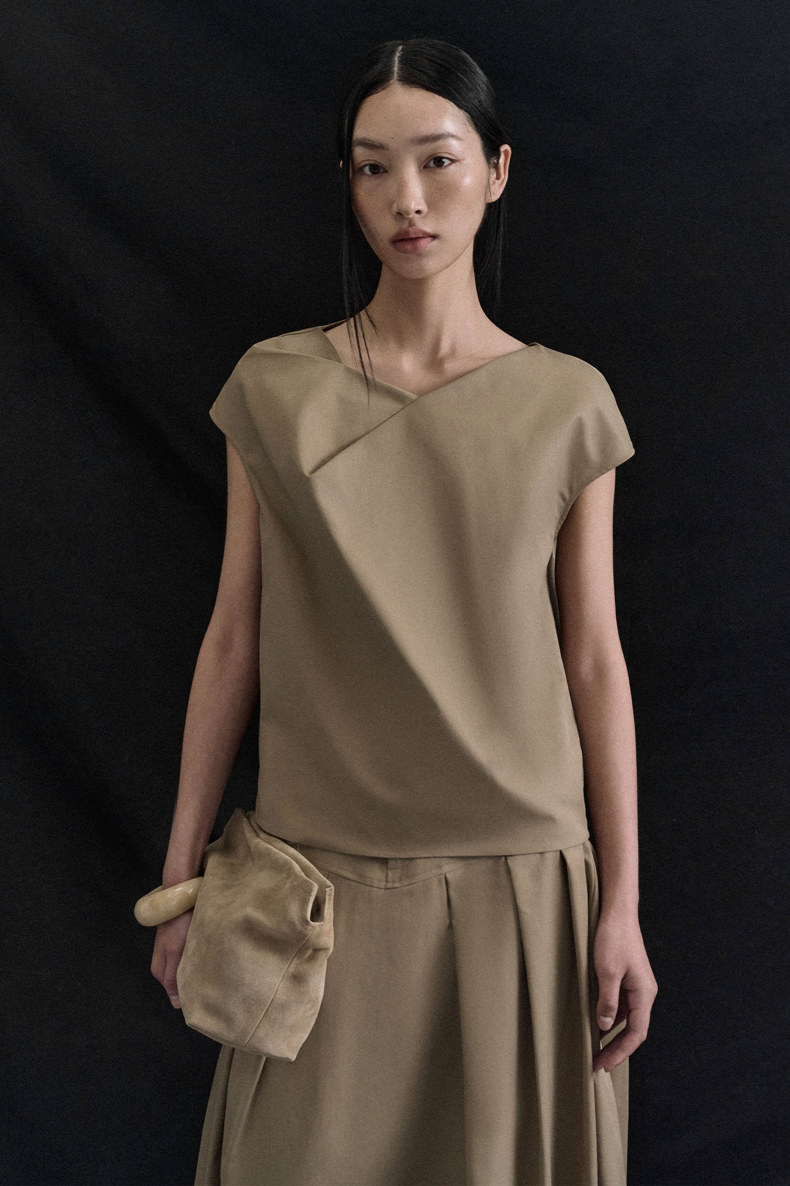 Laura V-Neck Top - MEAN BLVD
