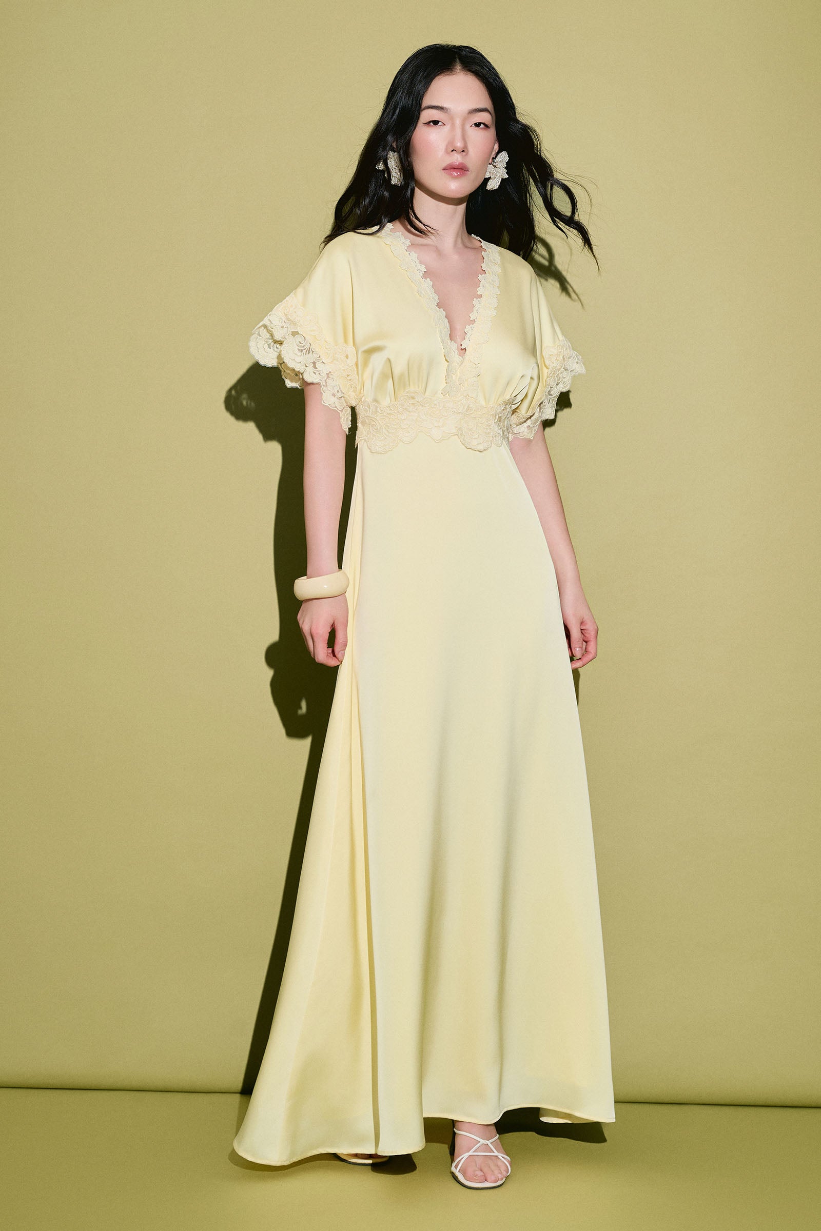Leonora Butterfly Sleeve Maxi Dress Buttercream / XL