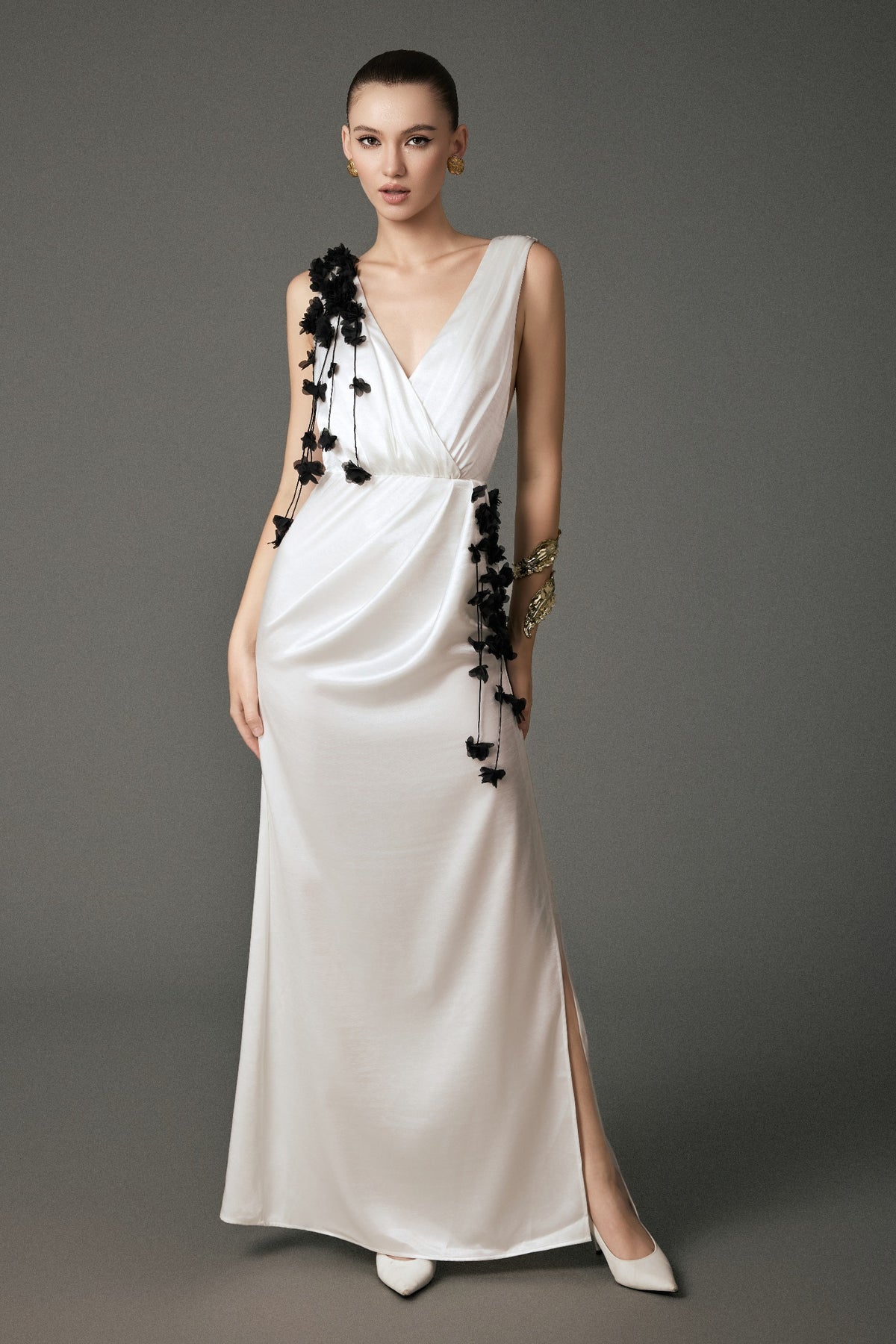 Levi V-Neck Maxi Dress - MEAN BLVD