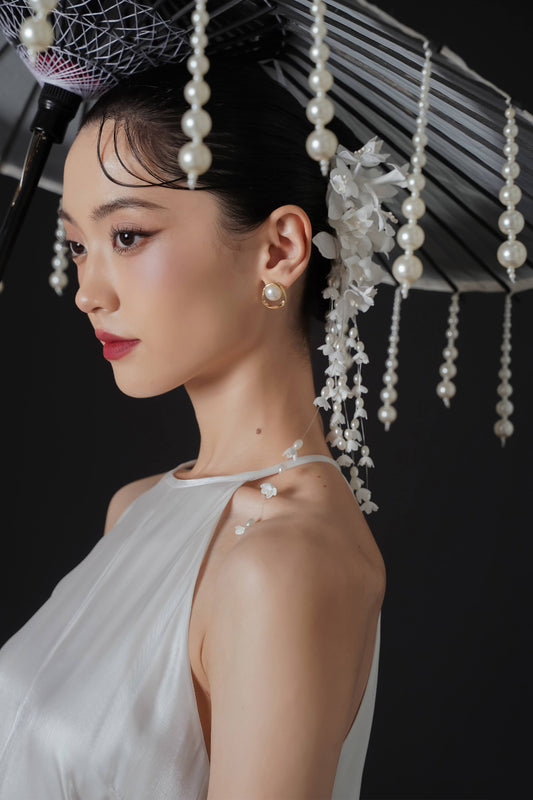 Khiet Loan Cape Sleeve Feather Ao Dai Set