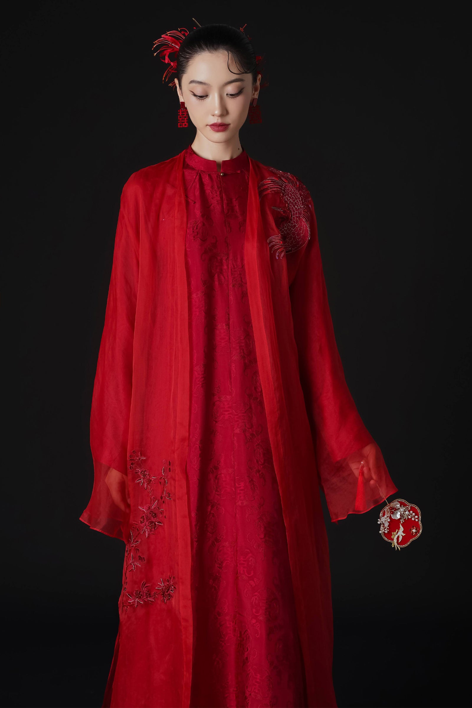 Hy Loan Straight Silk Ao Dai Set