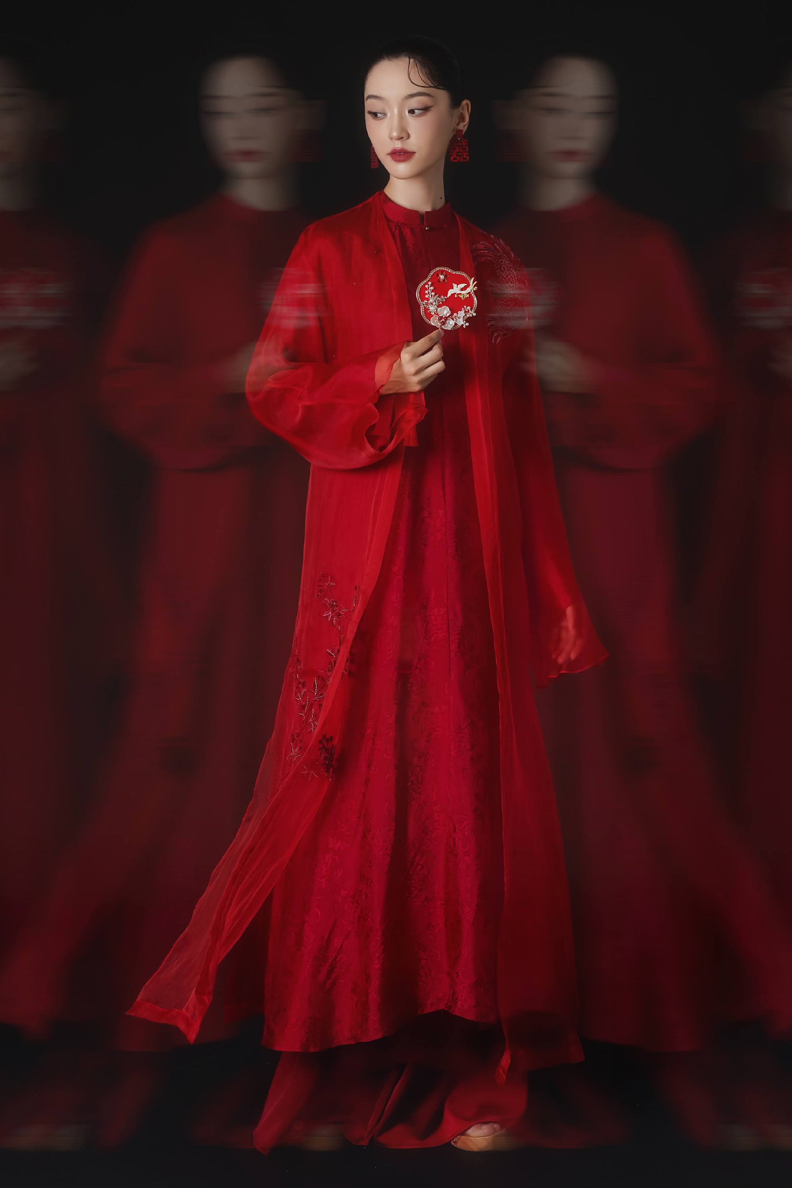 Hy Loan Straight Silk Ao Dai Set