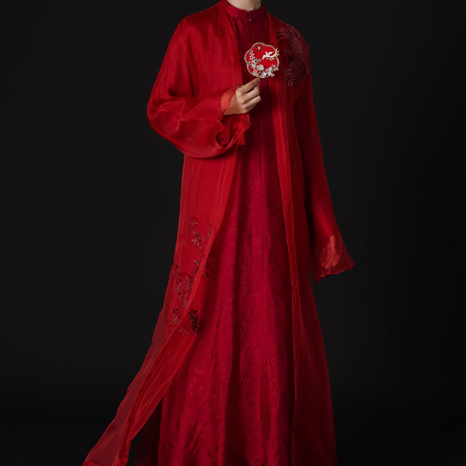 Hy Loan Straight Silk Ao Dai Set