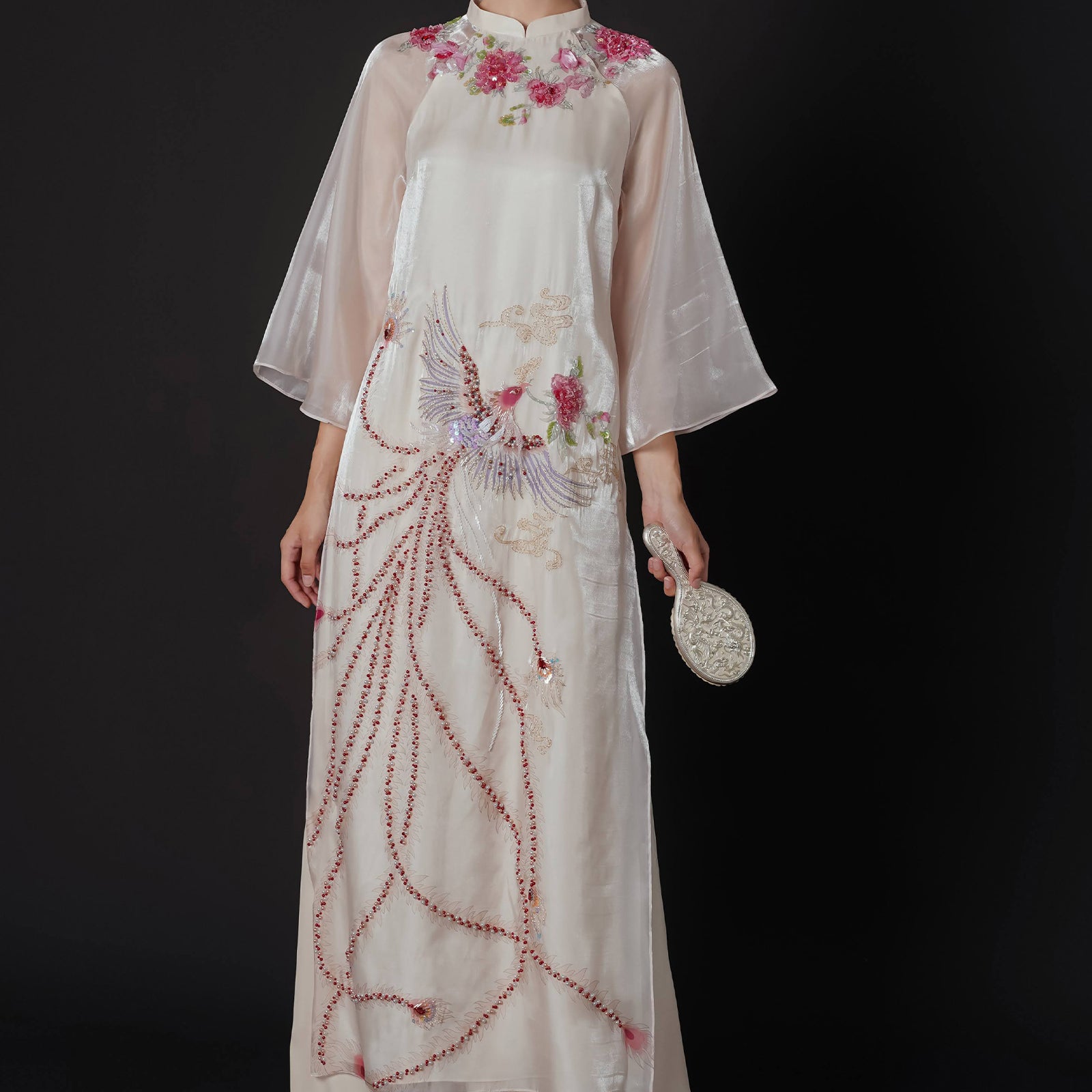 Nghinh Loan Wide Sleeve Bead Ao Dai Set