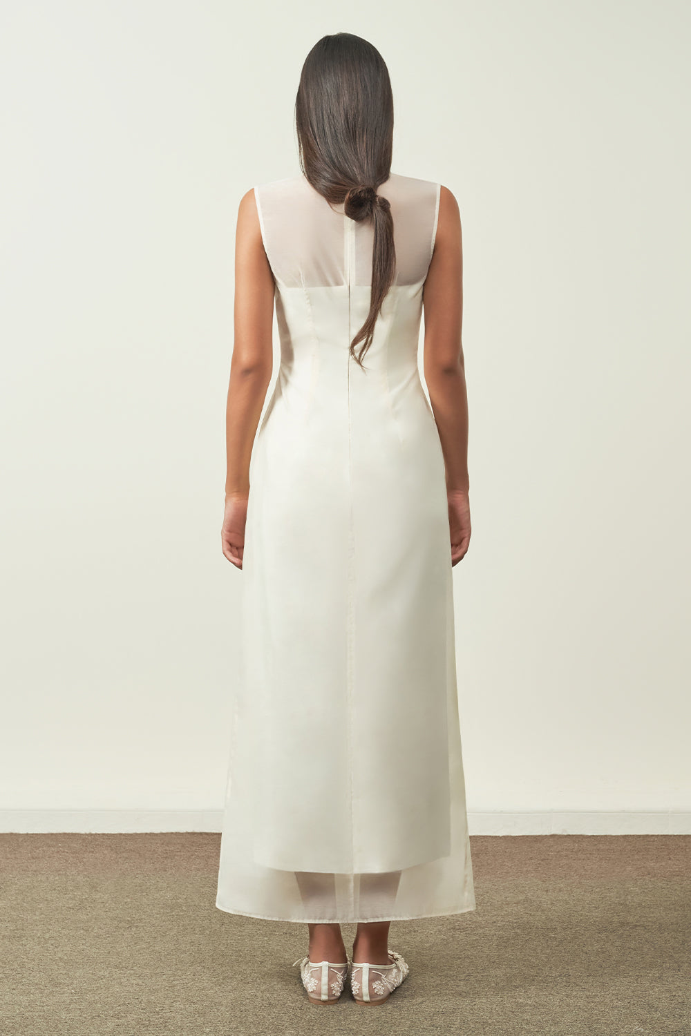 Linh Chi A-line Flower Applique Organza Maxi Dress