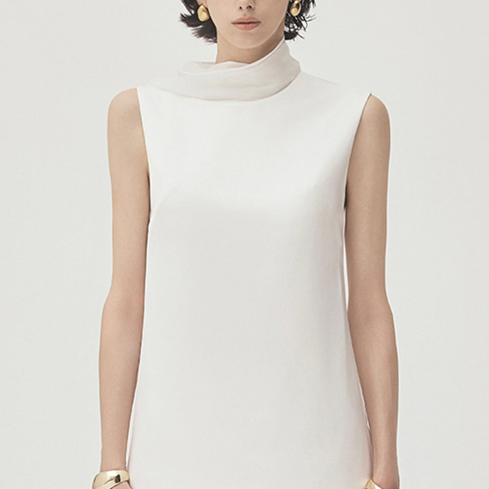 Quynh Straight Sleeveless Rayon Top