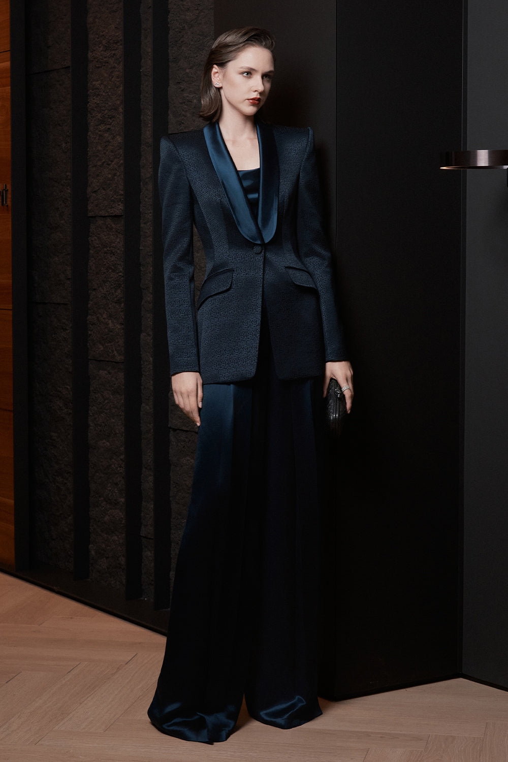 Lucca V-Neck Blazer - MEAN BLVD