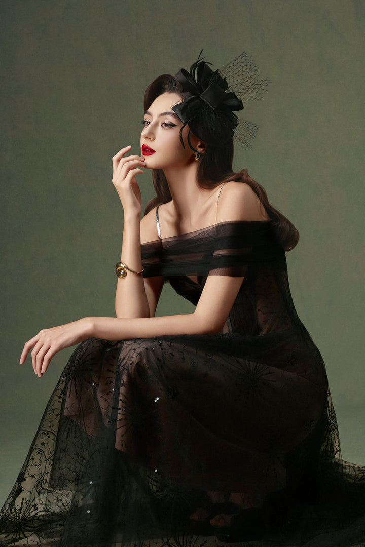 Luminous Sweetheart Sequin Midi Dress - MEAN BLVD