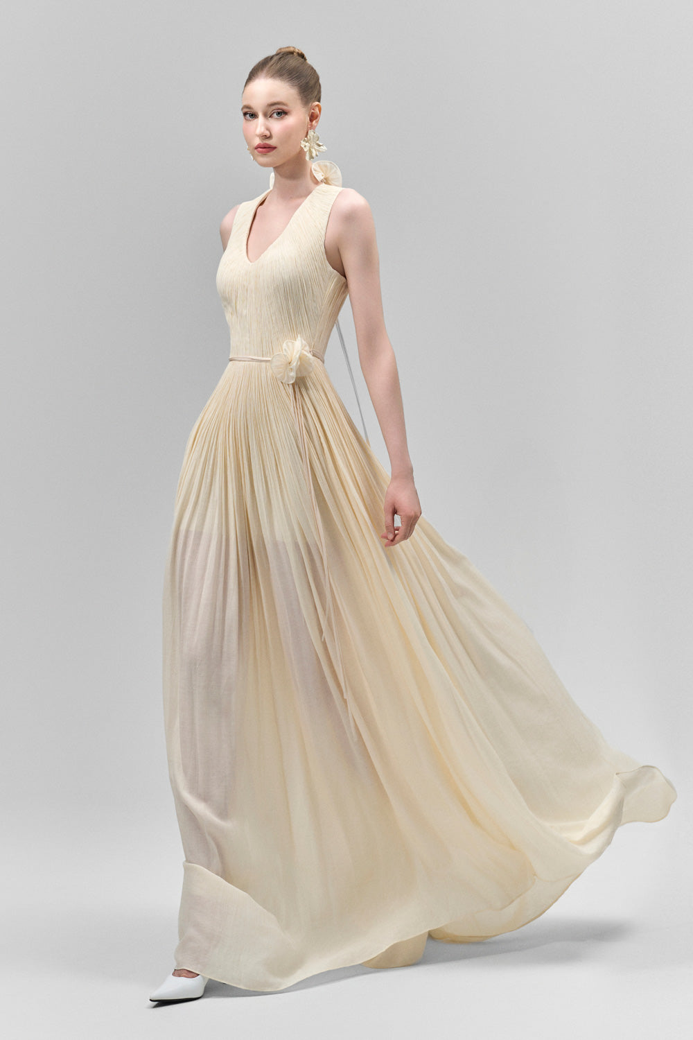 Women's Nasir Gathered Scoop Neck Tencel Floor Length Dress S/M/L/XL/Customize Light Green/Cream MEAN BLVD Women's Nasir Gathered Scoop Neck Tencel Floor Length Dress S/M/L/XL/Customize Light Green/Cream MEAN BLVD