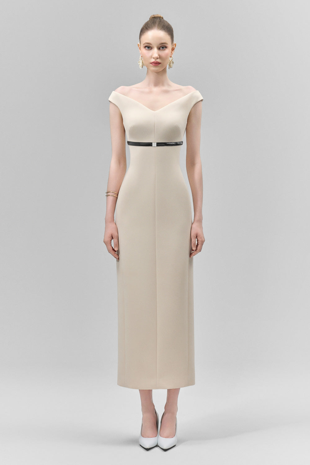 Ismera Sheath V-Neck Crepe Calf Length Dress