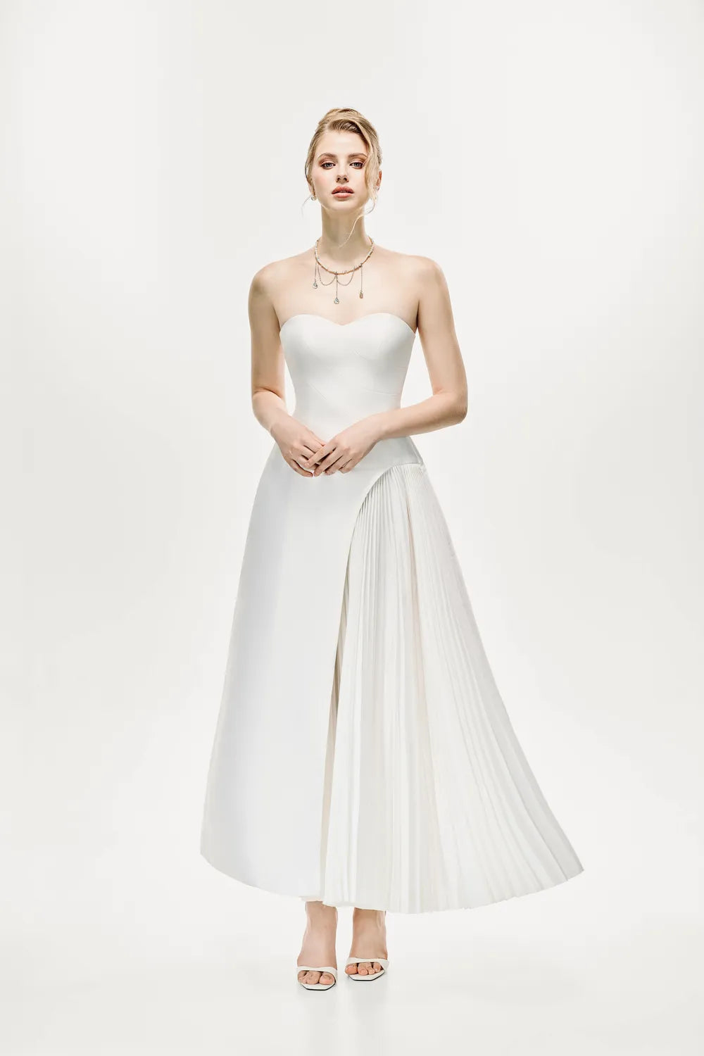 Calyra Dress