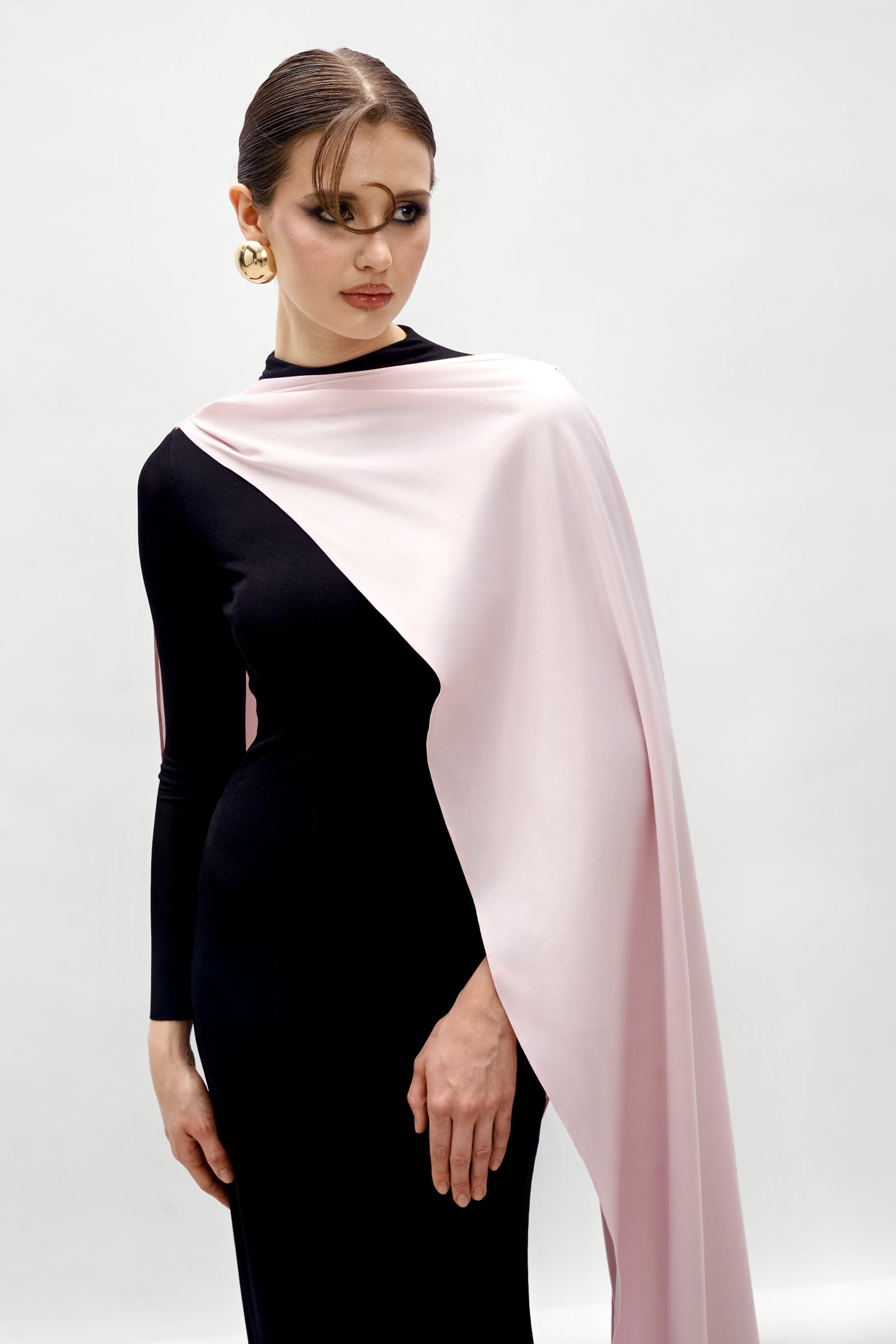 Vela Cape Sleeve Maxi Dress