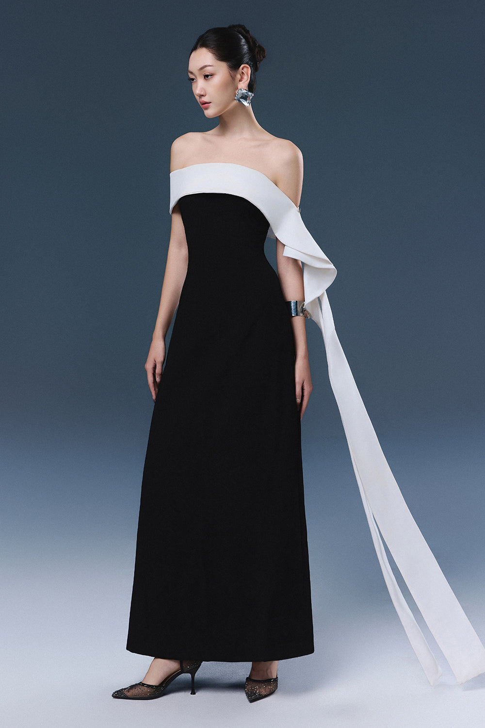 Magnolia Off-Shoulder Maxi Dress - MEAN BLVD