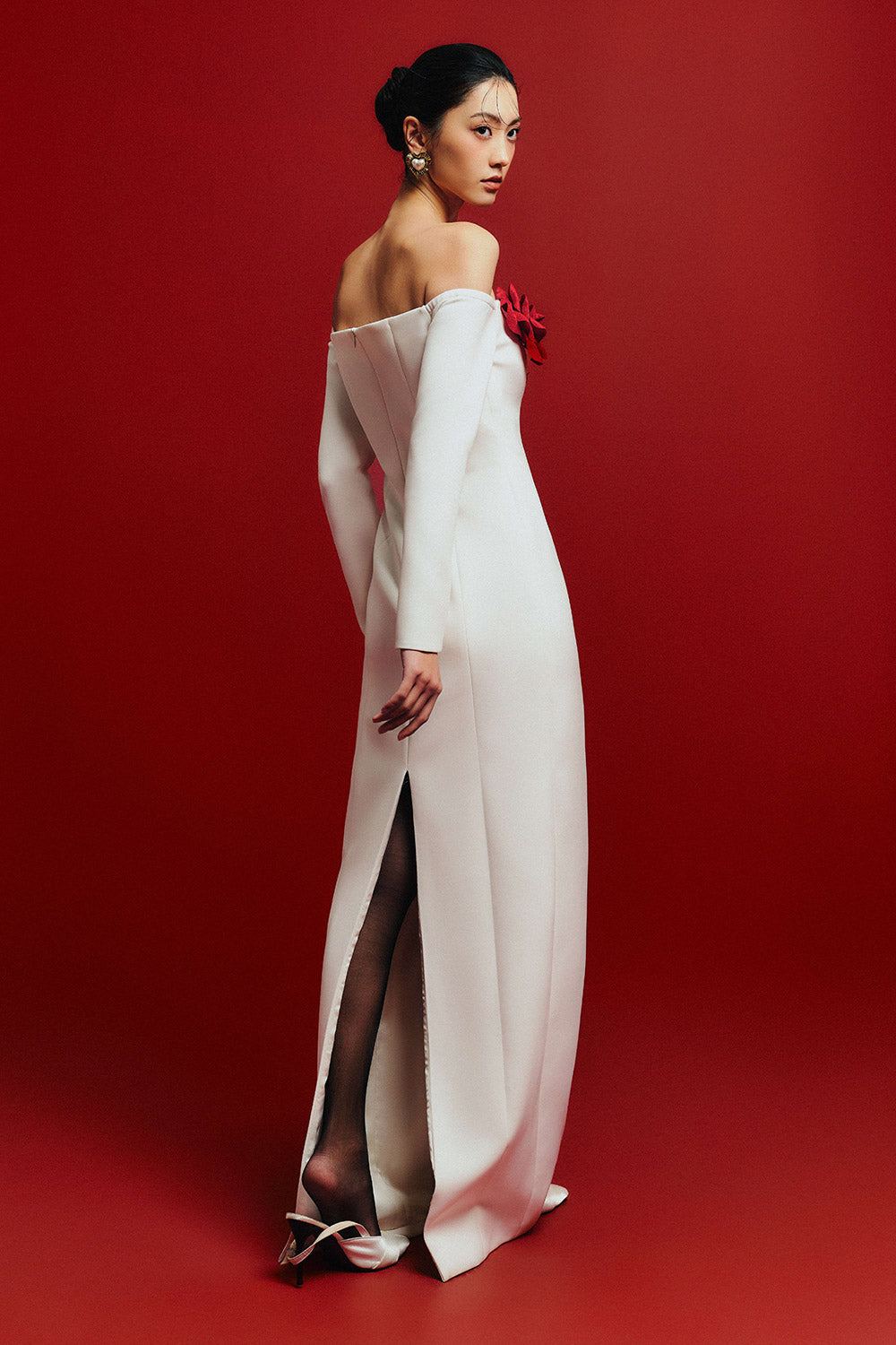 Deep Roses Sheath Flower Applique Twill Floor Length Dress