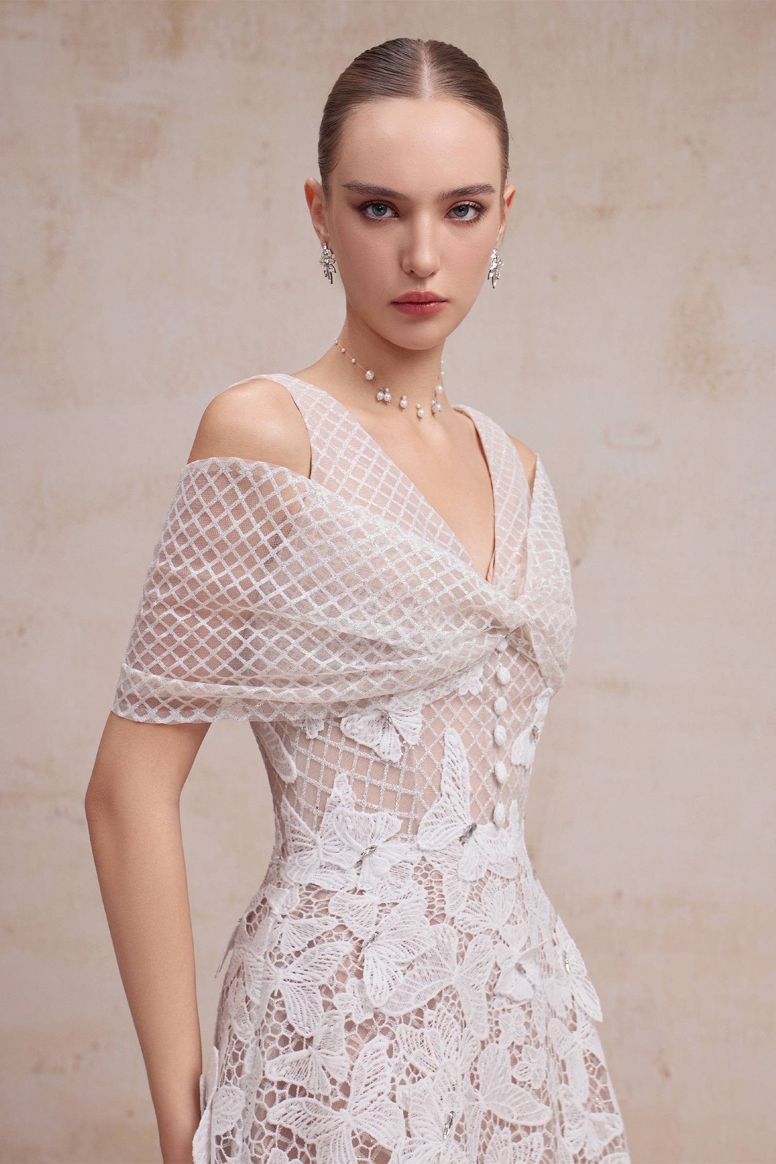 Juliette Dess V-Neck Applique Maxi Dress