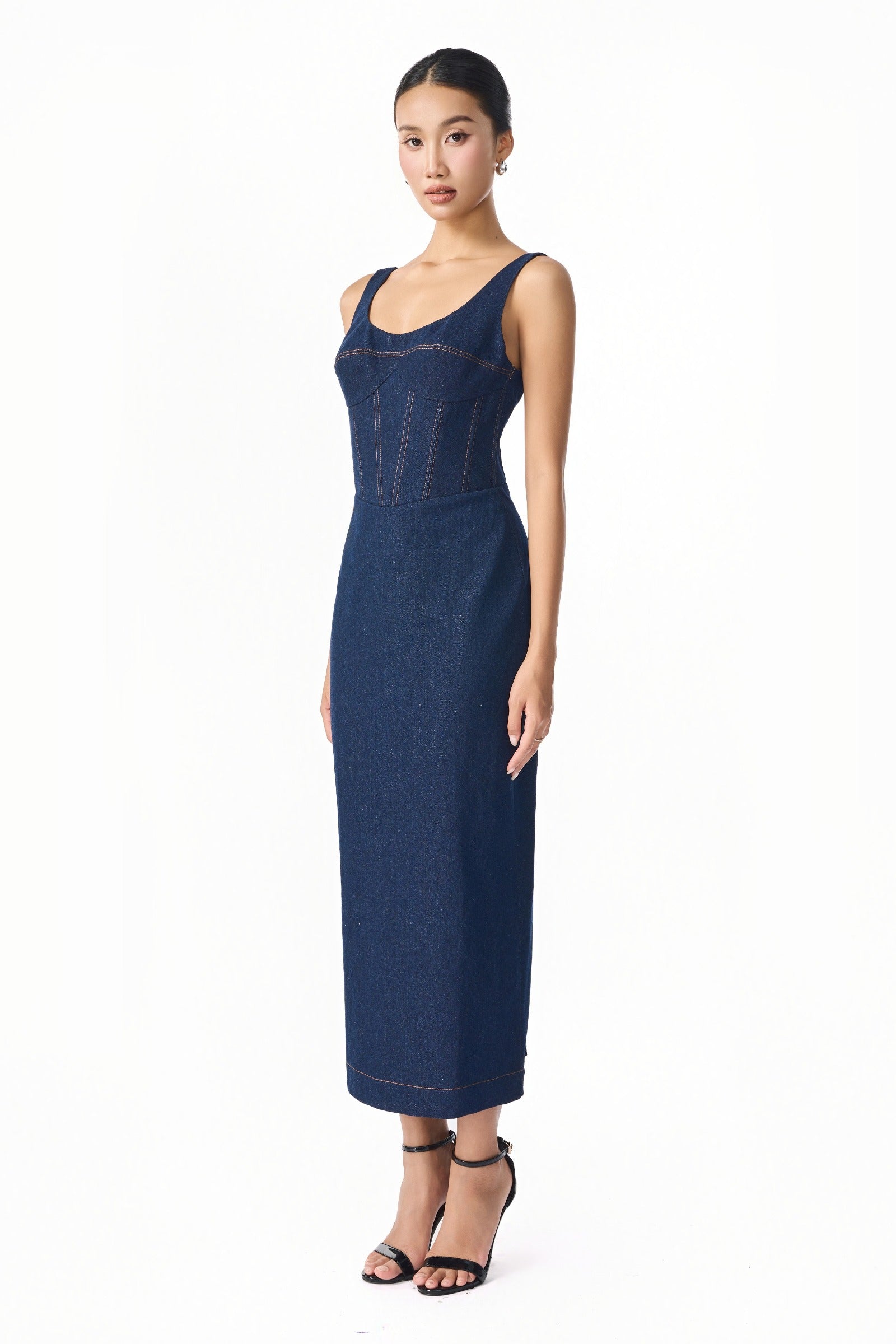 Vela Scoop Neck Midi Dress