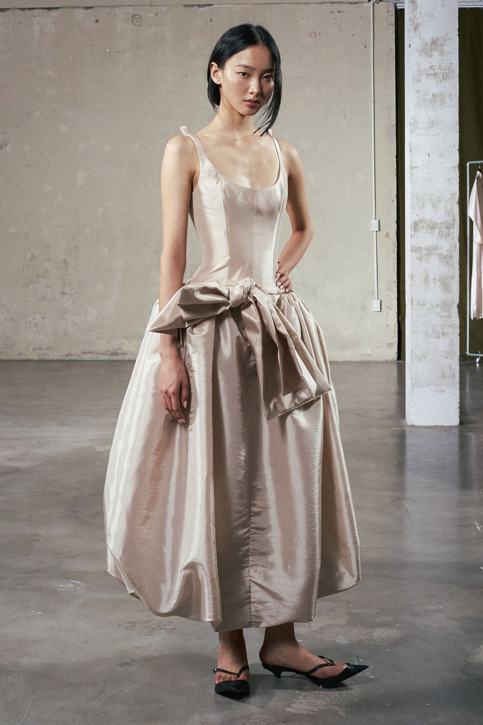 Nha Tinh Bubble Midi Dress - MEAN BLVD