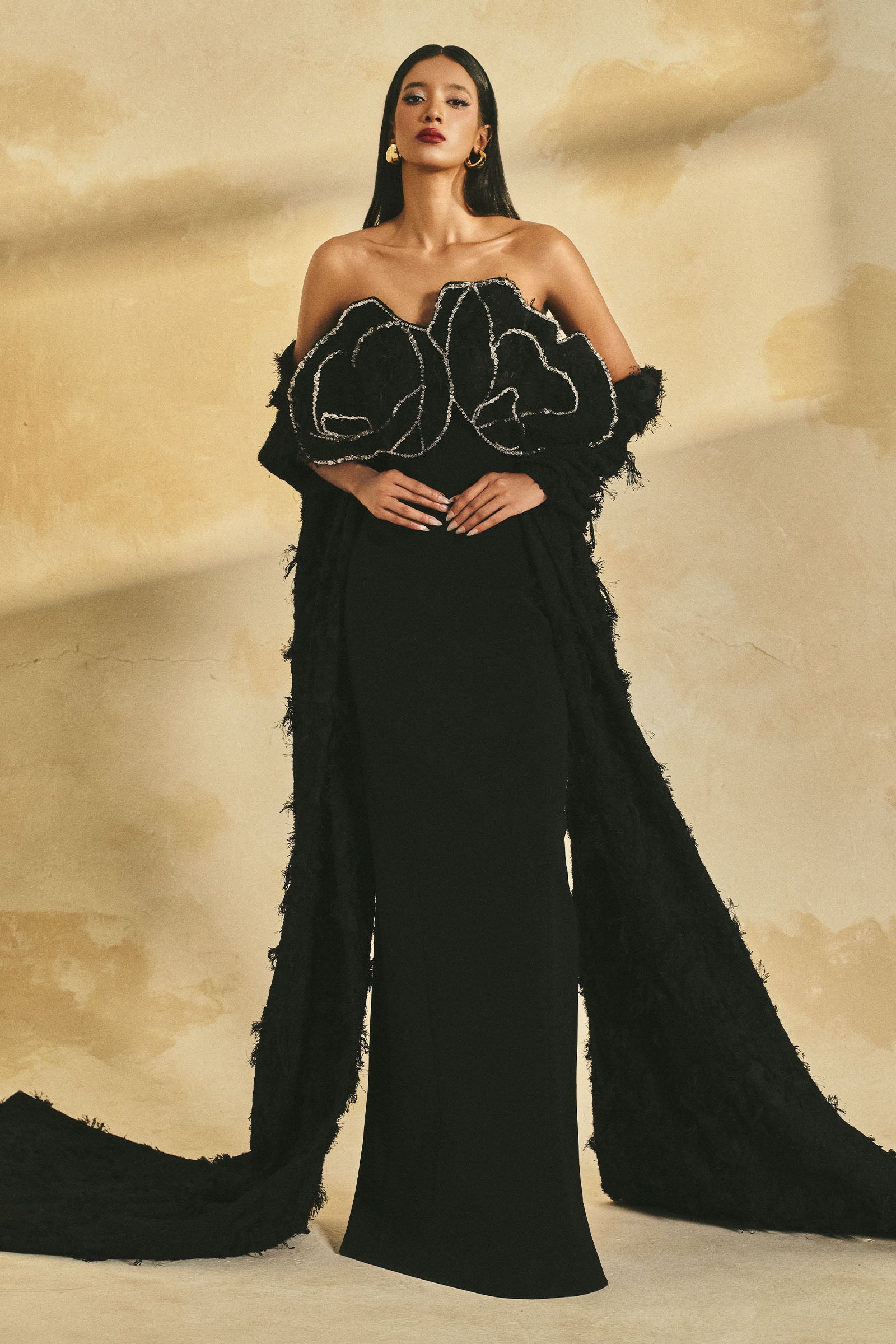 Nia Applique Maxi Dress - MEAN BLVD