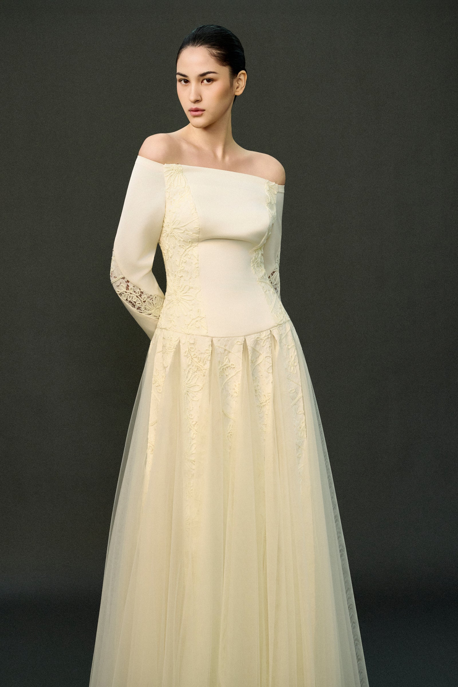 Elira Embroidery Maxi Dress