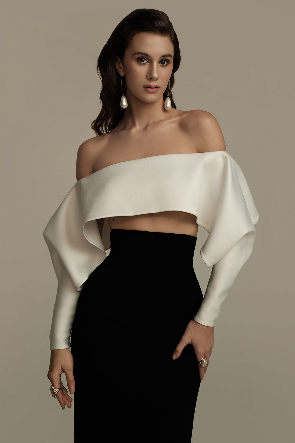 Evelora Sheath Off-Shoulder Silk Crepe Maxi Set