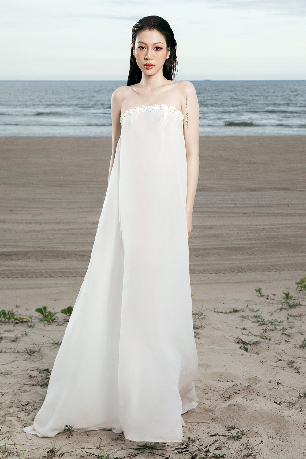 Palienne Applique Maxi Dress - MEAN BLVD