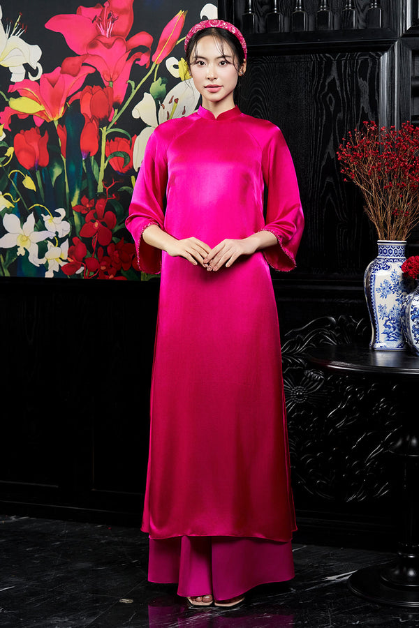 Kaitlyn Straight Wide Sleeved Silk Calf Length Ao Dai