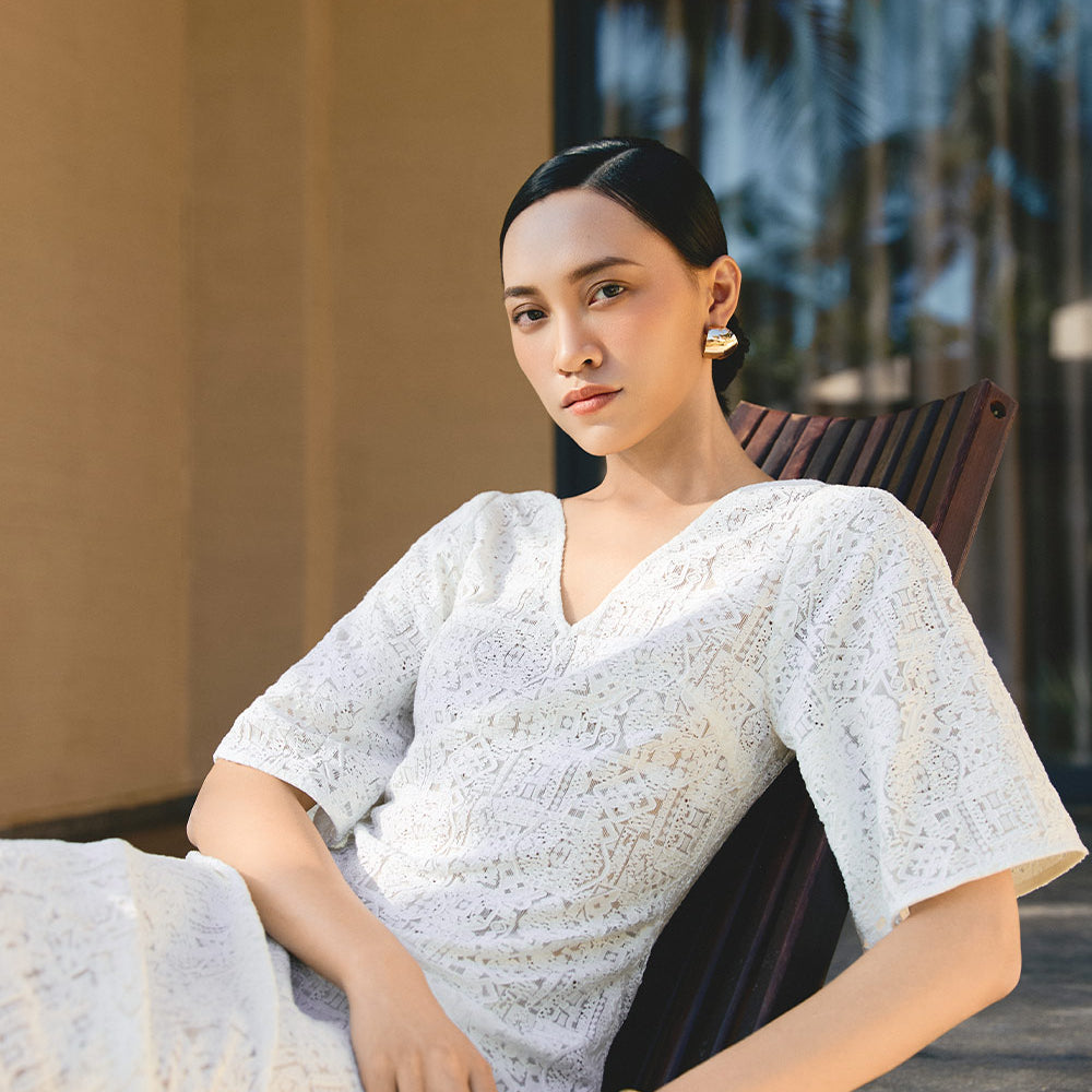 Khaleesi Sheath V-Neck Cotton Lace Midi Dress