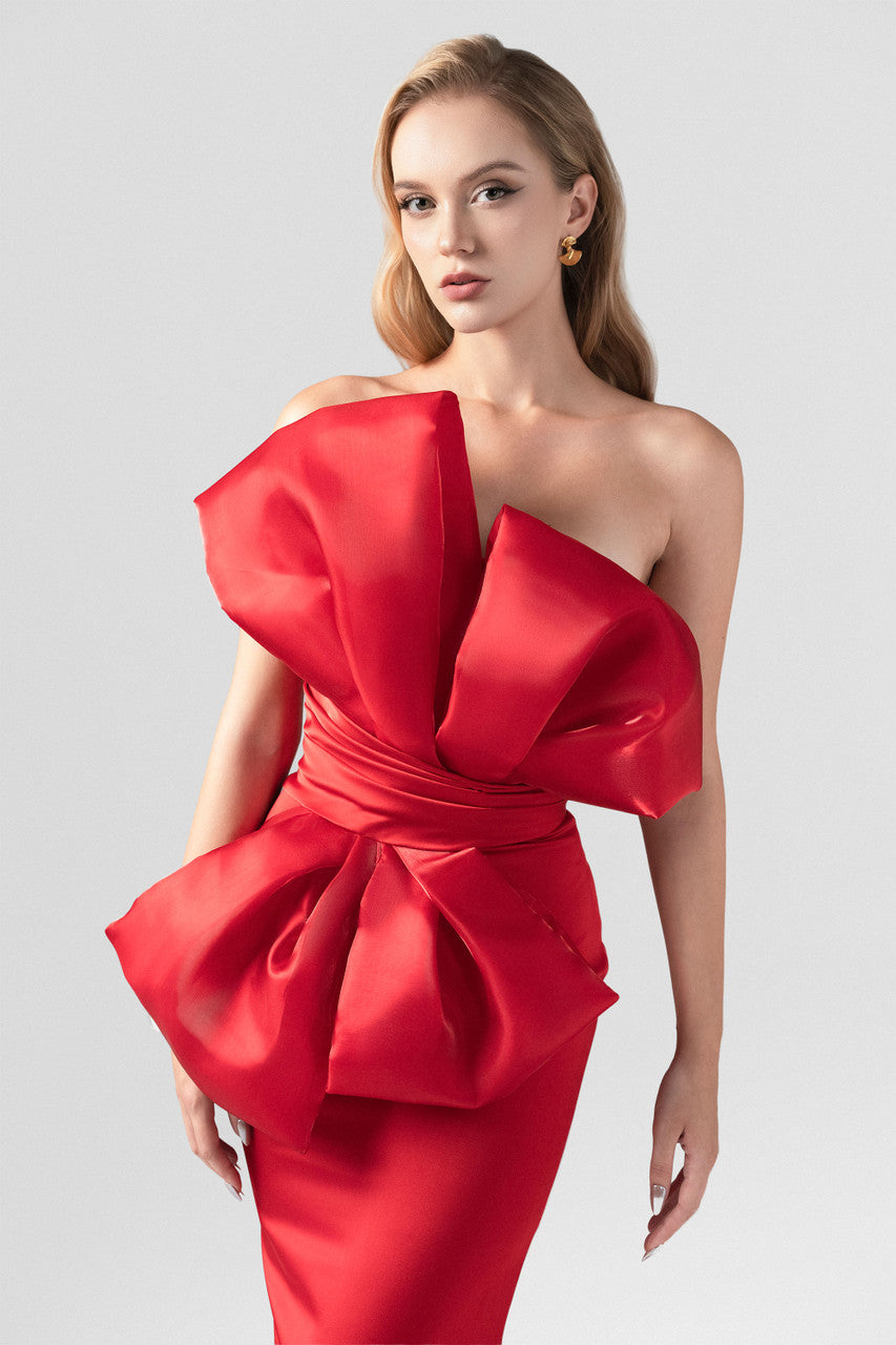 Magnifique Silk Fishtail Gown with Oversized Organza Bow 5