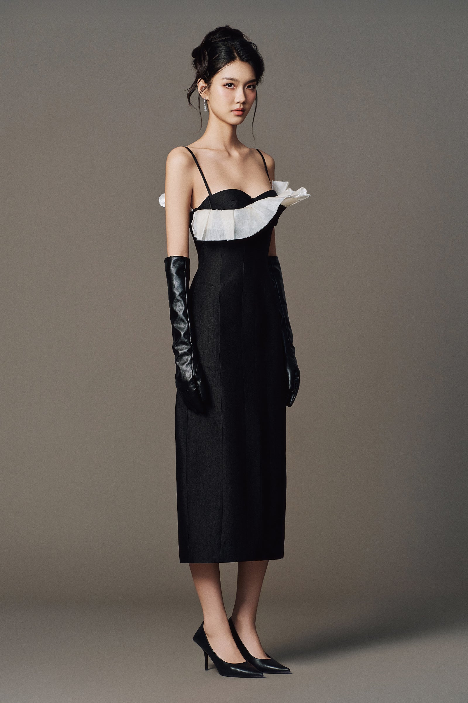 Sevee Ruffle Midi Dress