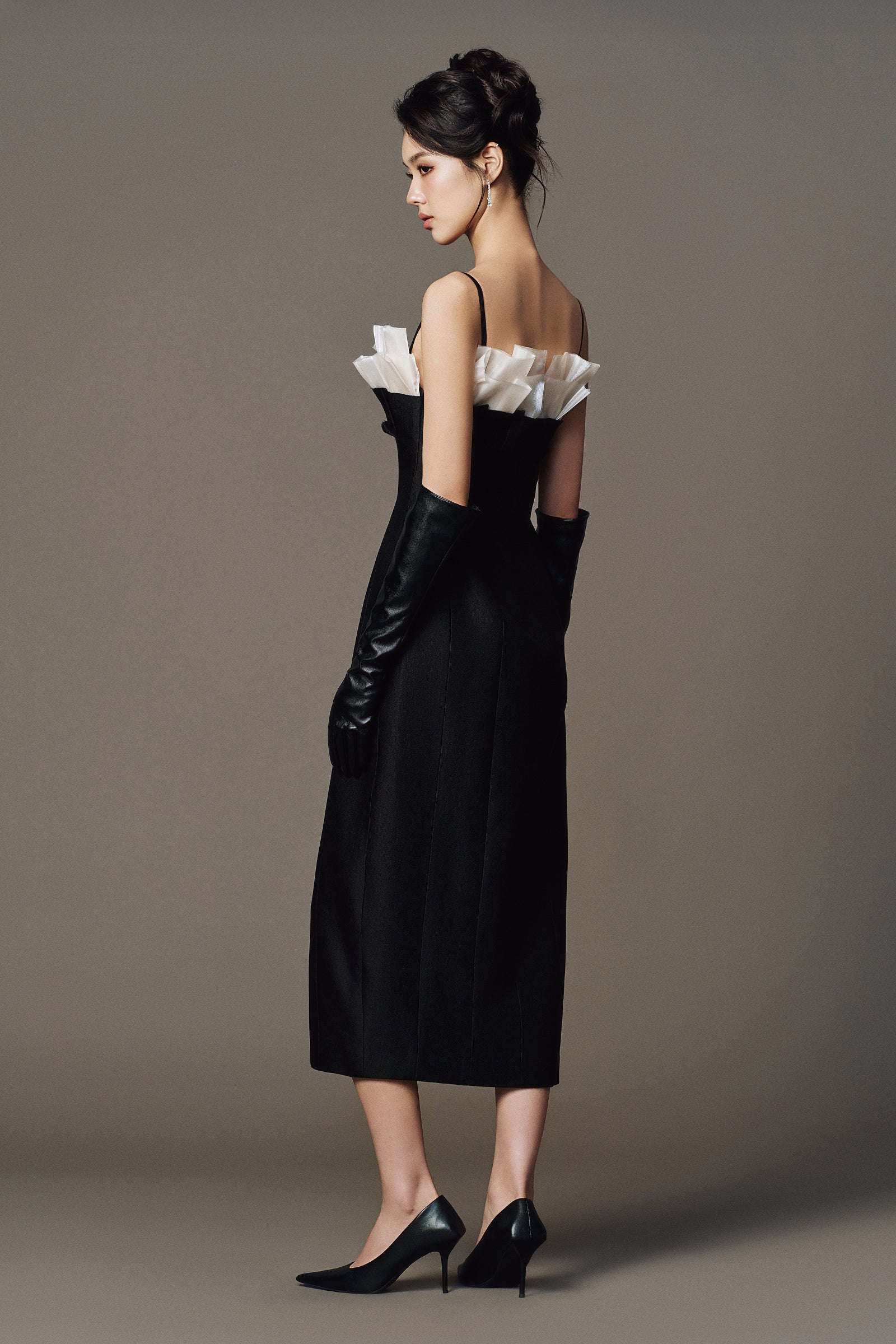 Sevee Ruffle Midi Dress