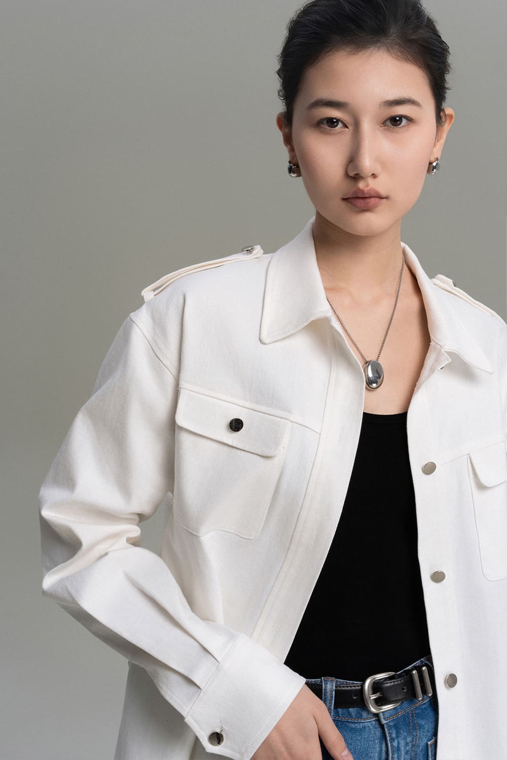 IIlluminate Straight Cuff Sleeved Cotton Twill Jacket