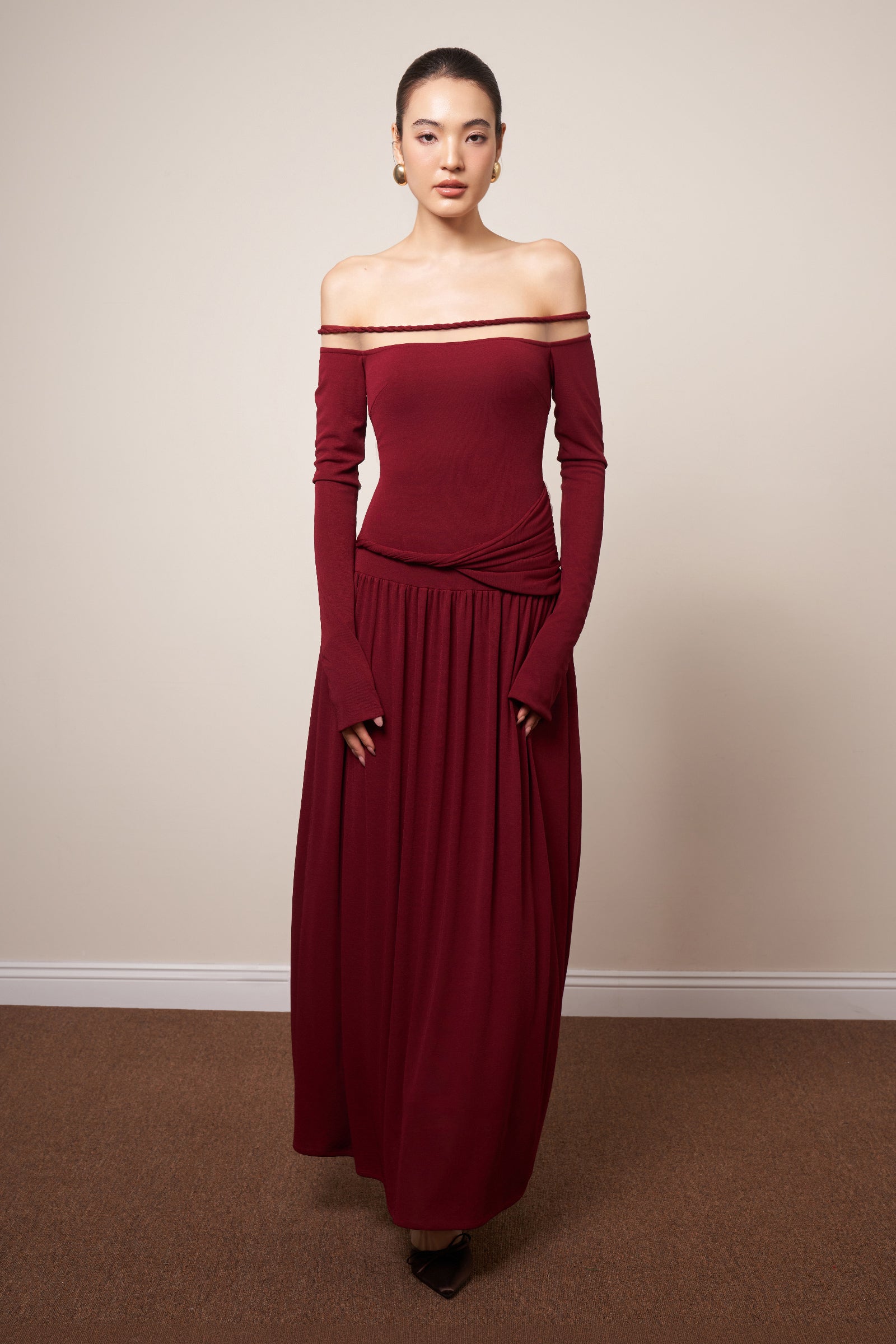Sandra Off-Shoulder Maxi Dress - MEAN BLVD