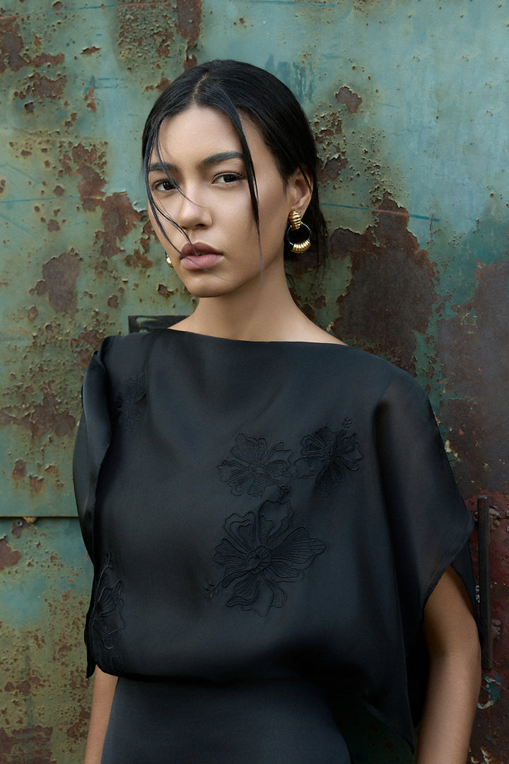 Scarlett Butterfly Sleeve Embroidery Top - MEAN BLVD