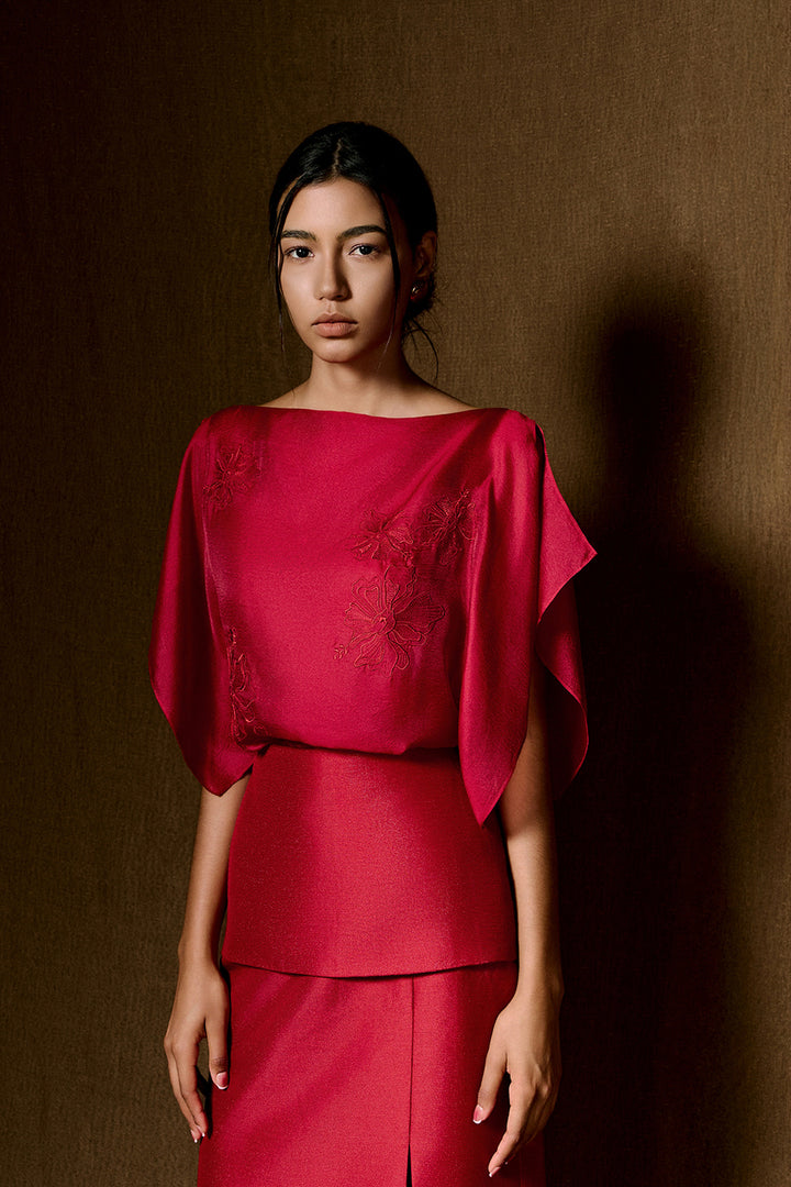 Scarlett Butterfly Sleeve Embroidery Top - MEAN BLVD