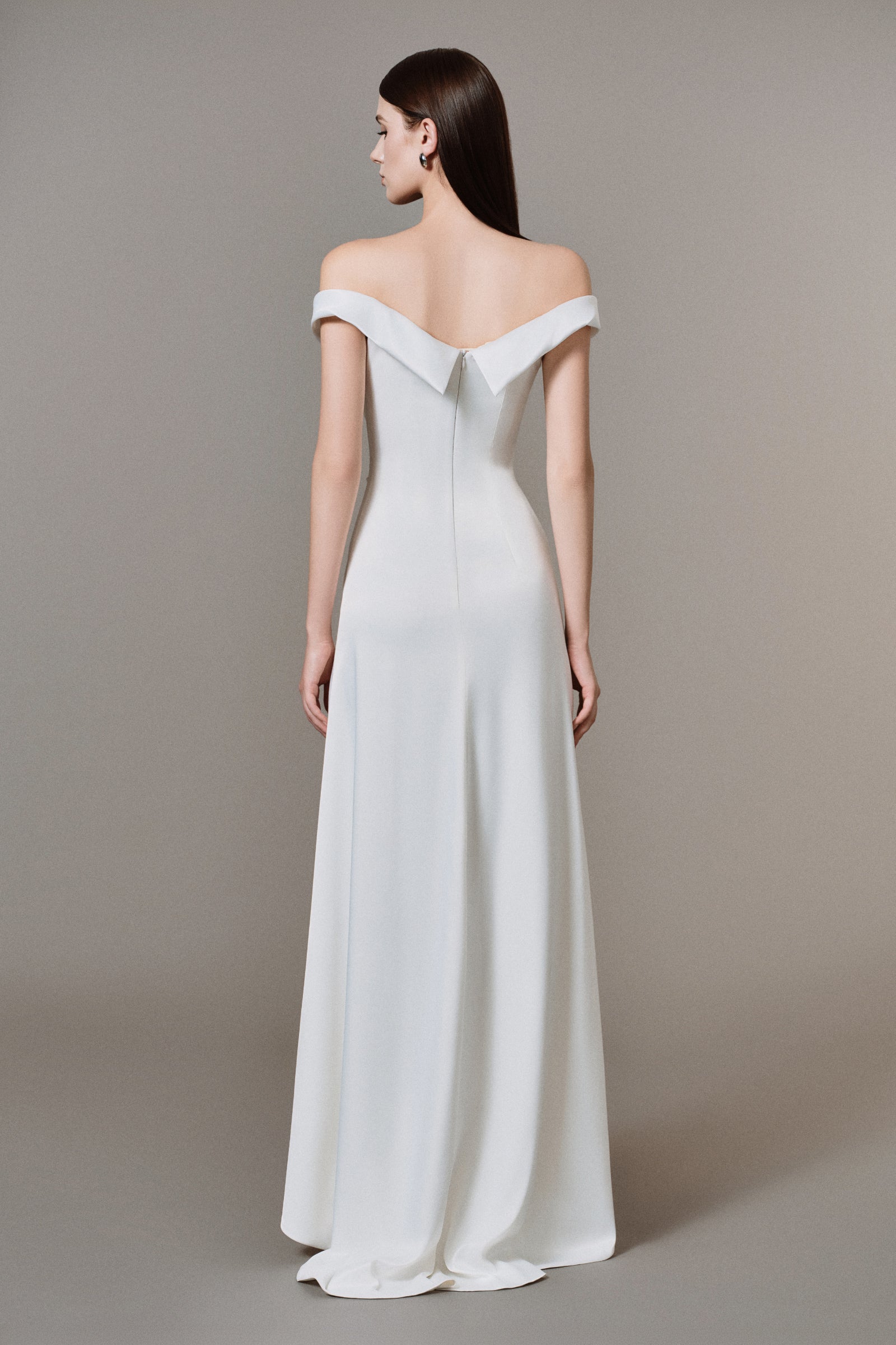 Sera Off-Shoulder Maxi Dress