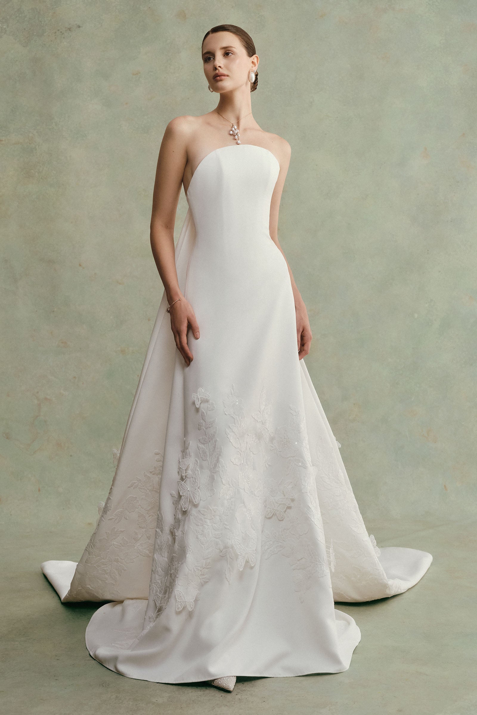 Seraphine Applique Maxi Dress - MEAN BLVD