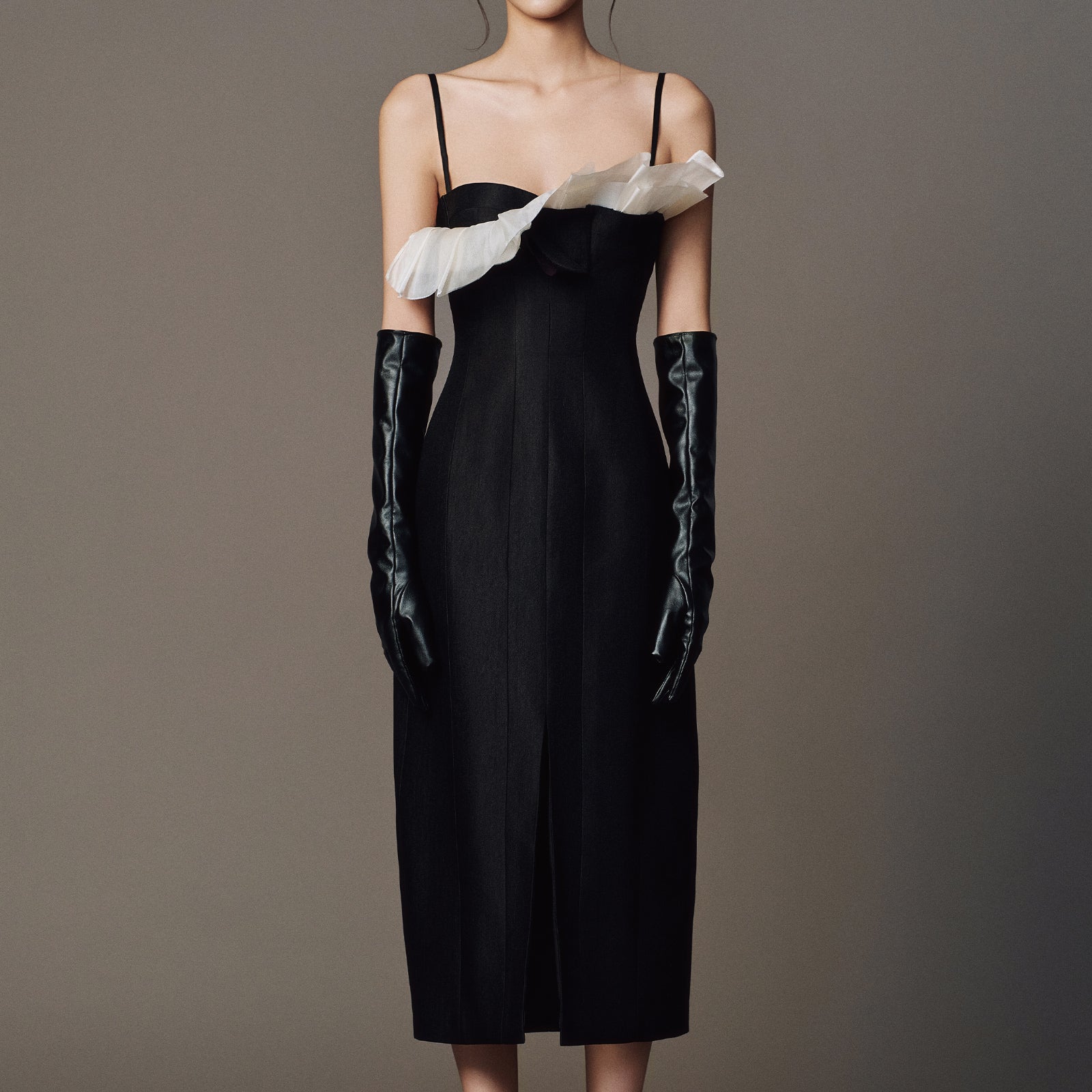 Sevee Ruffle Midi Dress - MEAN BLVD