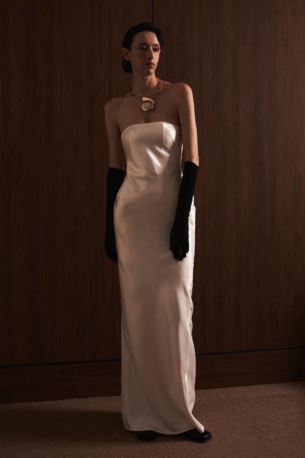 Linh Sa Sheath Sleeveless Satin Maxi Dress